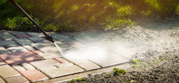 Best Rust Removal  in Waterbury, CT
